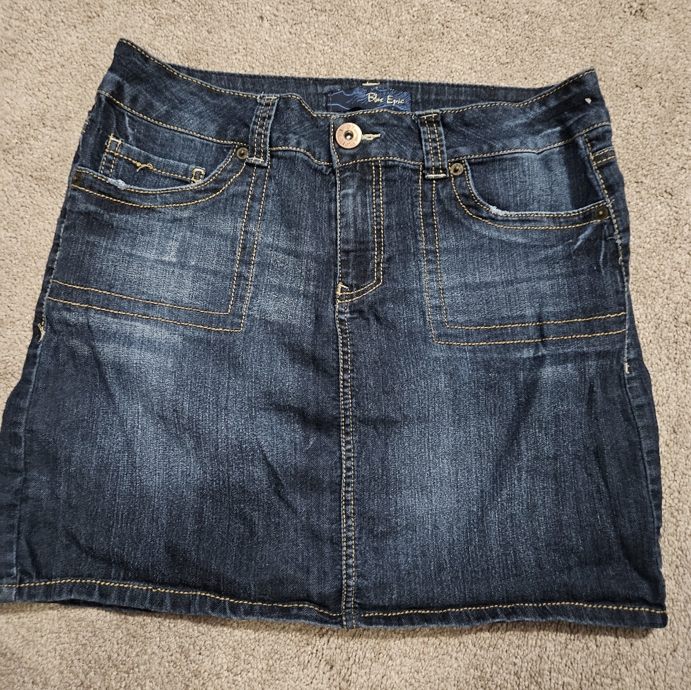 Ladies mini skirt
